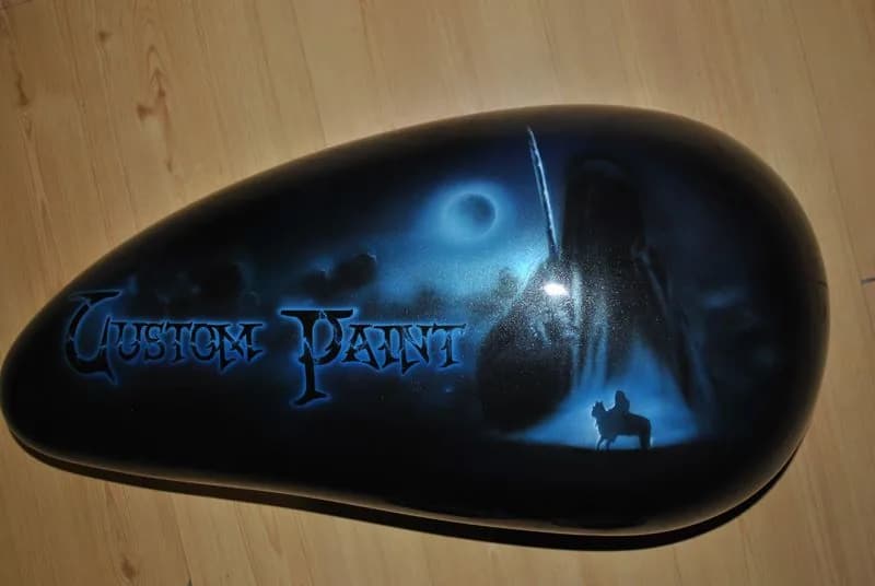 Zbiornik custom — Lakier z grafiką i sygnaturą